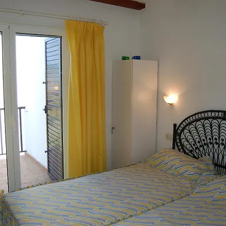 Holiday home Holiday Home Les Arenes.3